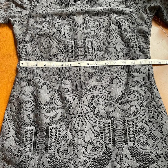 Dress S H&M Lace 3/4 Sleeve Dress Formal Workwear Lined Beautiful Delicate - Picture 5 of 10